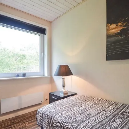 Vakantiehuis Four-bedroom Holiday In Romo *